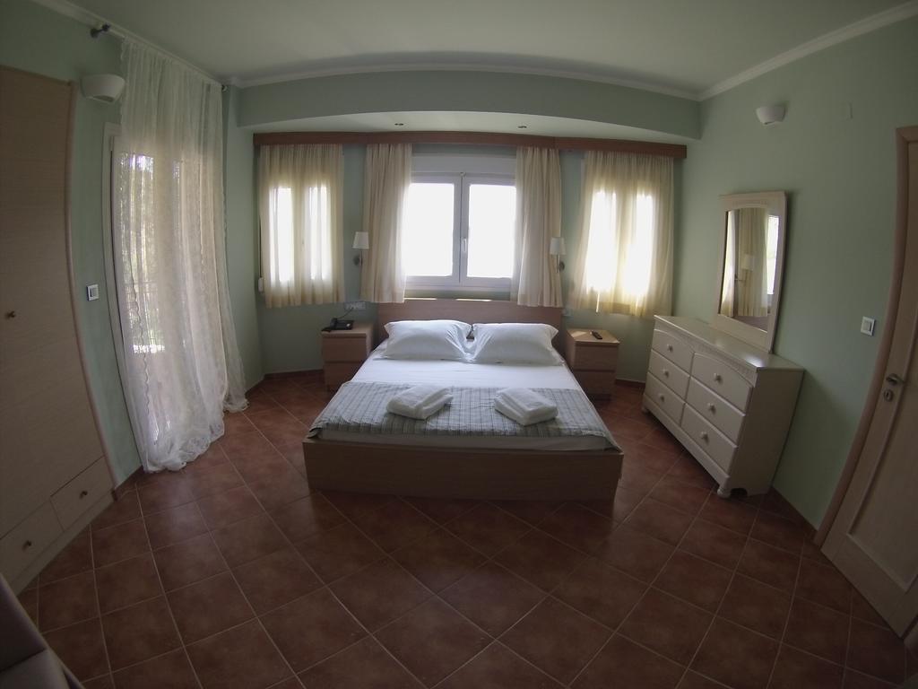 Sivota Gold Aparthotel Bilik gambar